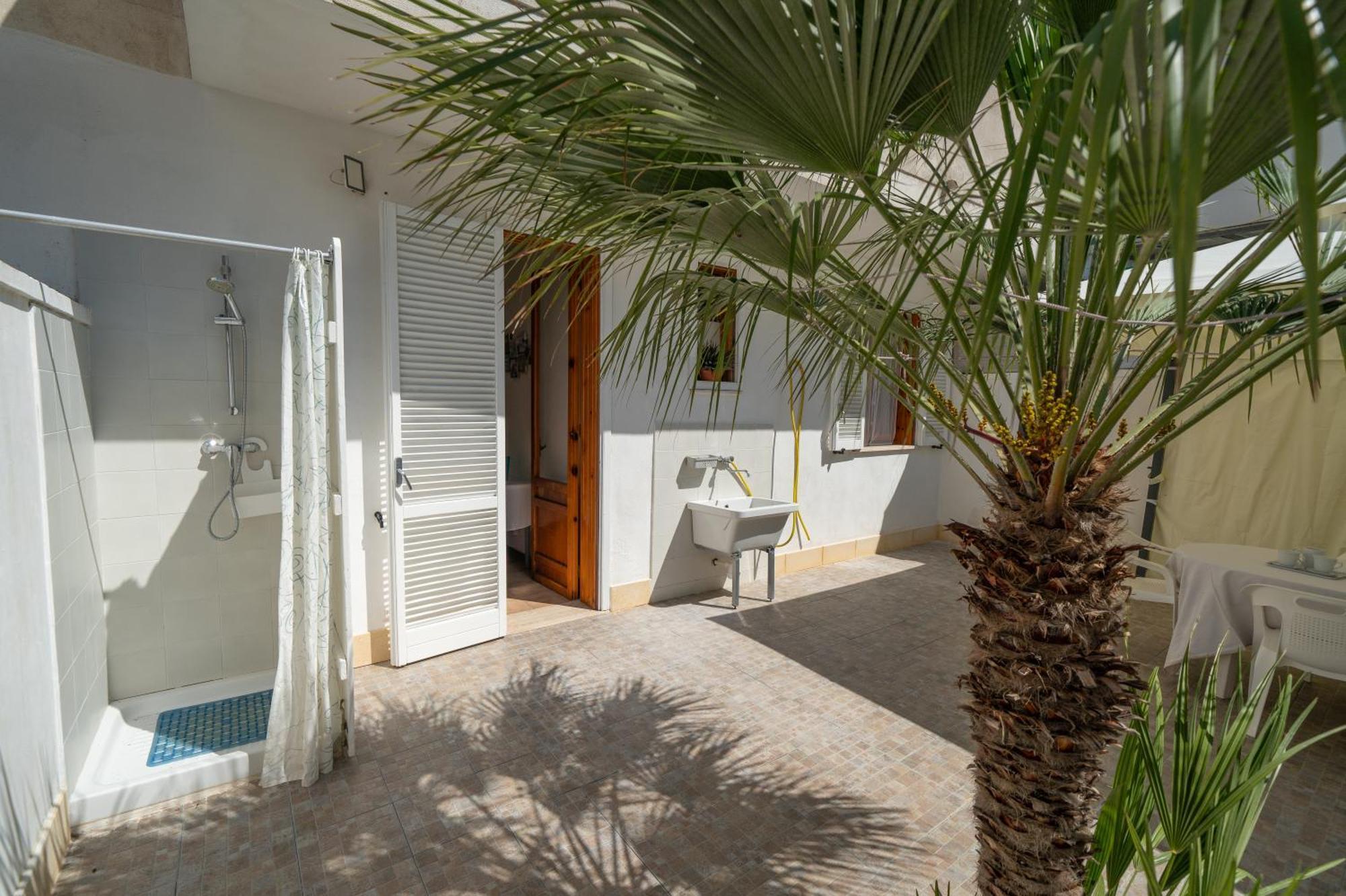 Villa Mati In Poesia 2 Torre dell'Orso Exterior foto